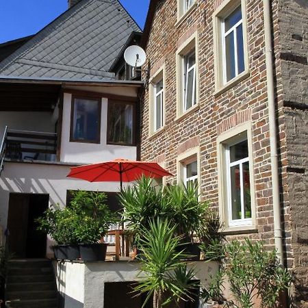 Ferienweingut Serwaziwein Mesenich Luaran gambar