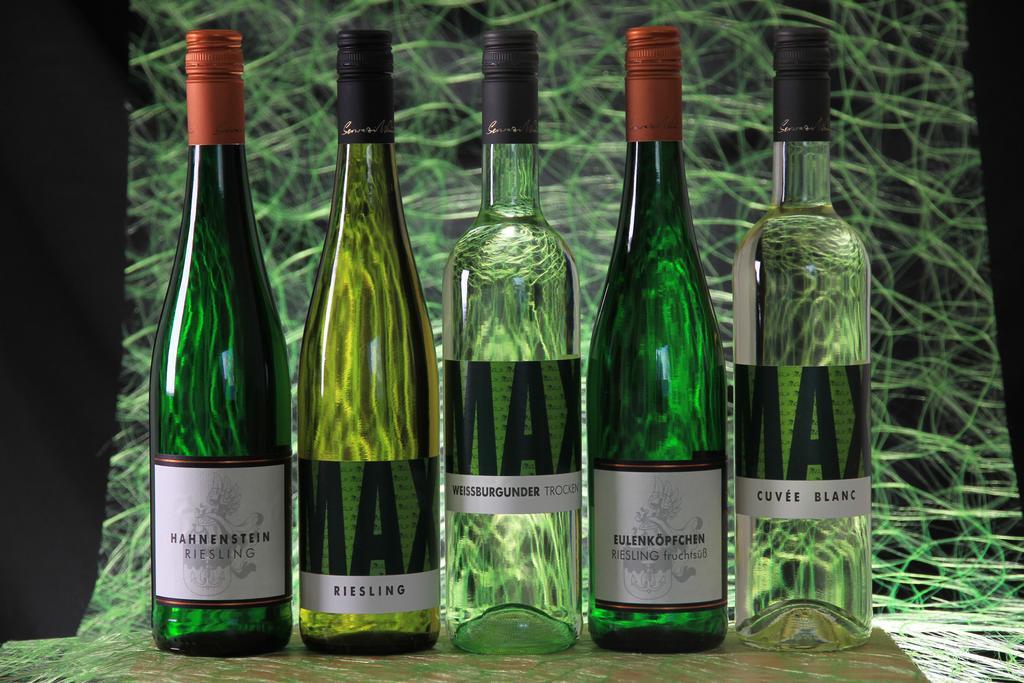 Ferienweingut Serwaziwein Mesenich Luaran gambar